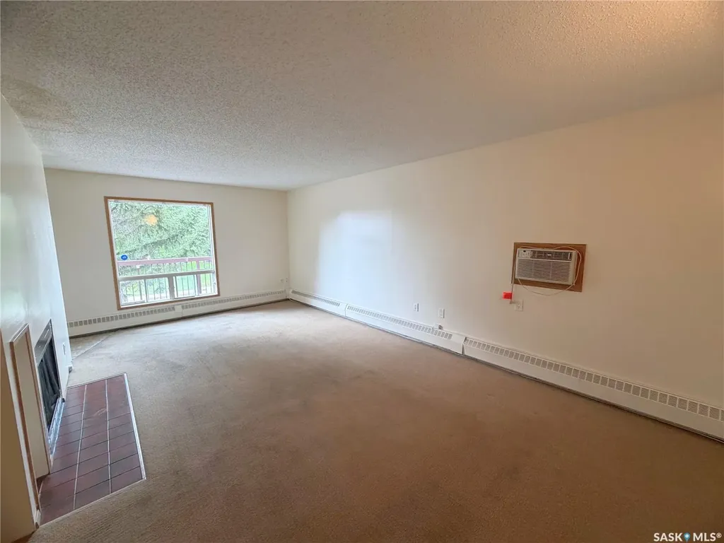 15 Alport Crescent Regina SK S4R 8C6