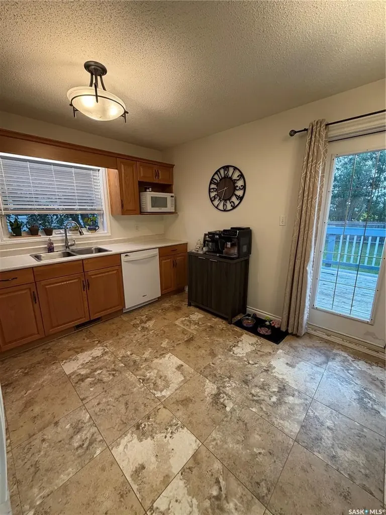 511 Macmillian Street Hudson Bay SK S0E 0Y0