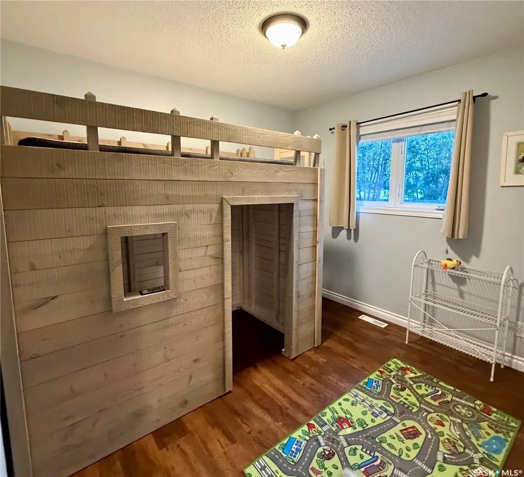 511 Macmillian Street Hudson Bay SK S0E 0Y0