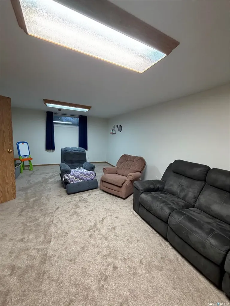 511 Macmillian Street Hudson Bay SK S0E 0Y0