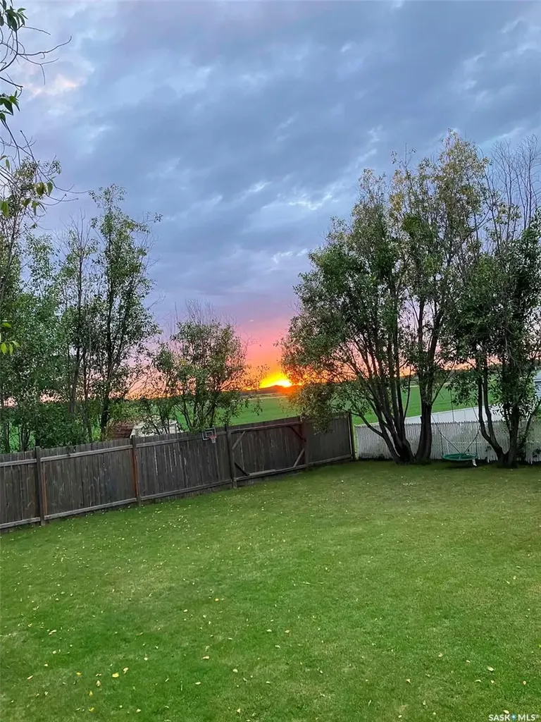 511 Macmillian Street Hudson Bay SK S0E 0Y0
