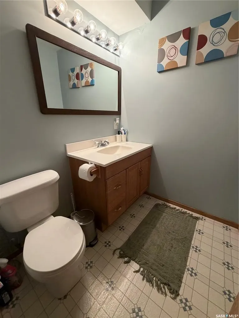 511 Macmillian Street Hudson Bay SK S0E 0Y0