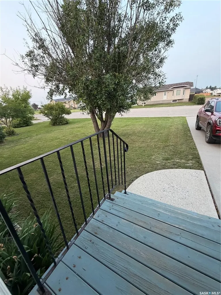 511 Macmillian Street Hudson Bay SK S0E 0Y0