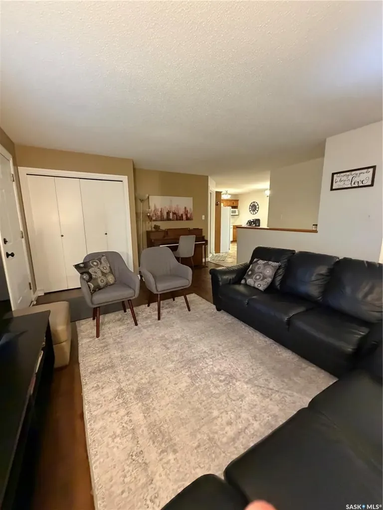 511 Macmillian Street Hudson Bay SK S0E 0Y0