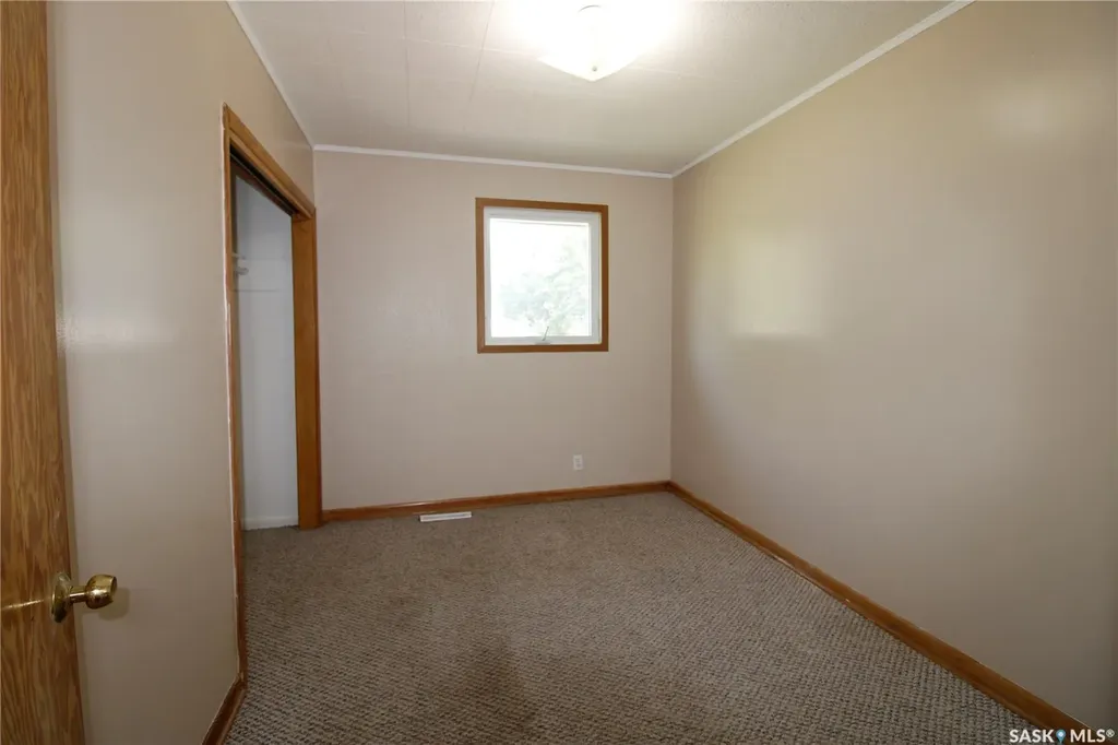 813 Cartier Street Whitewood SK S0G 5C0