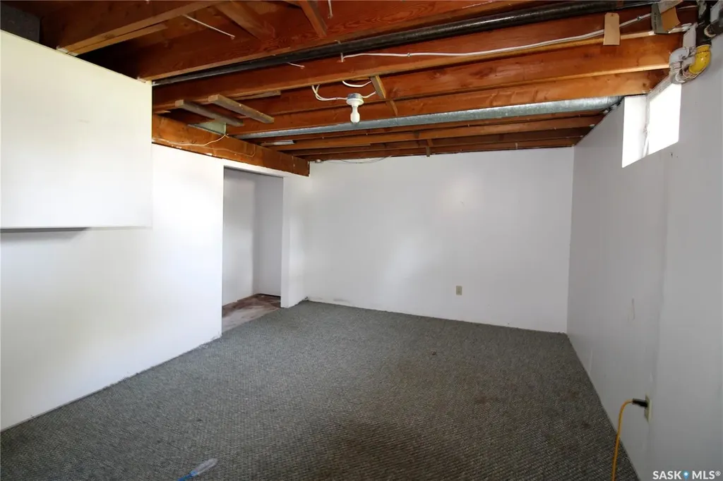 813 Cartier Street Whitewood SK S0G 5C0