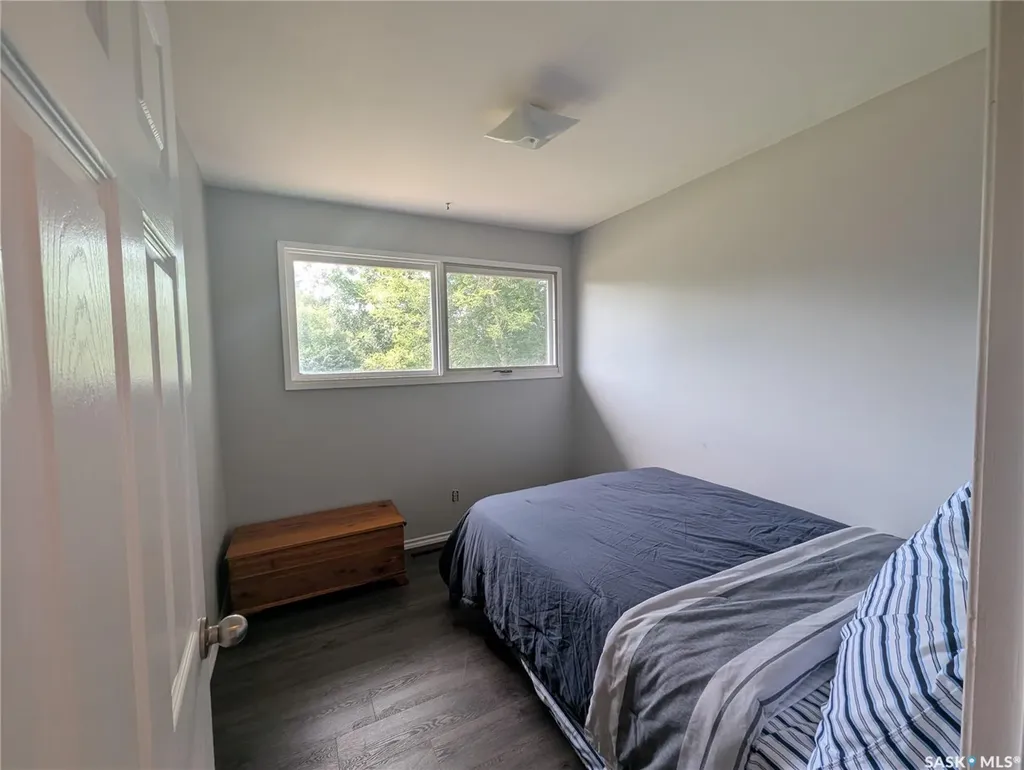 107 Carlton Street Viscount SK S0K 4M0