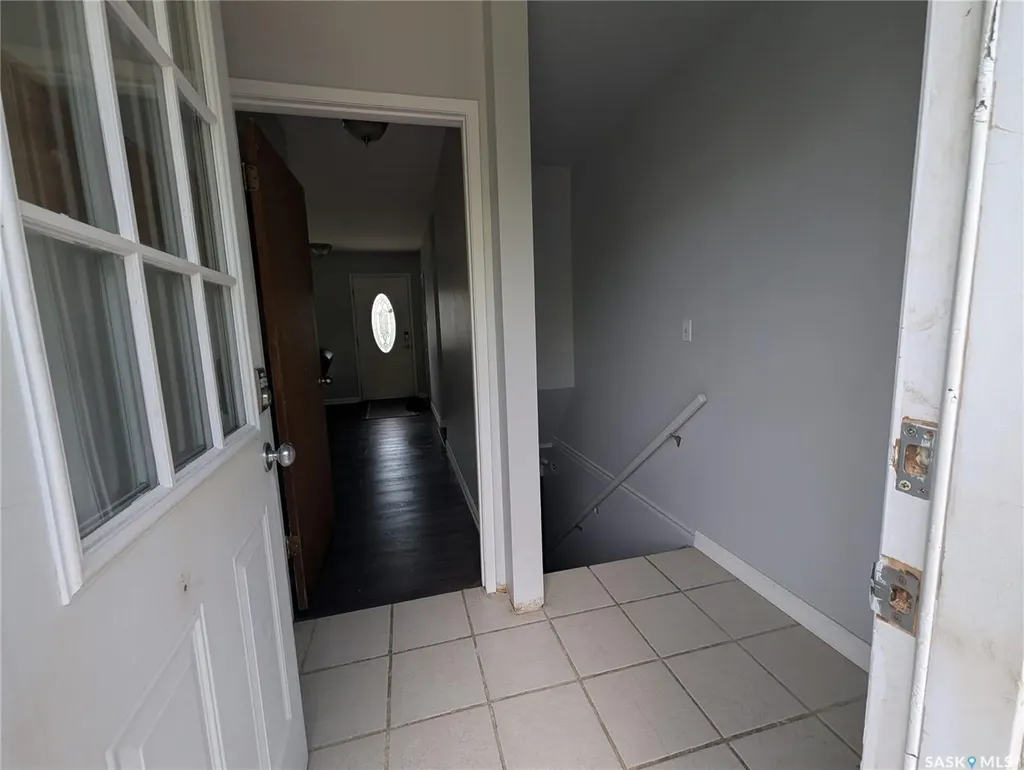 107 Carlton Street Viscount SK S0K 4M0