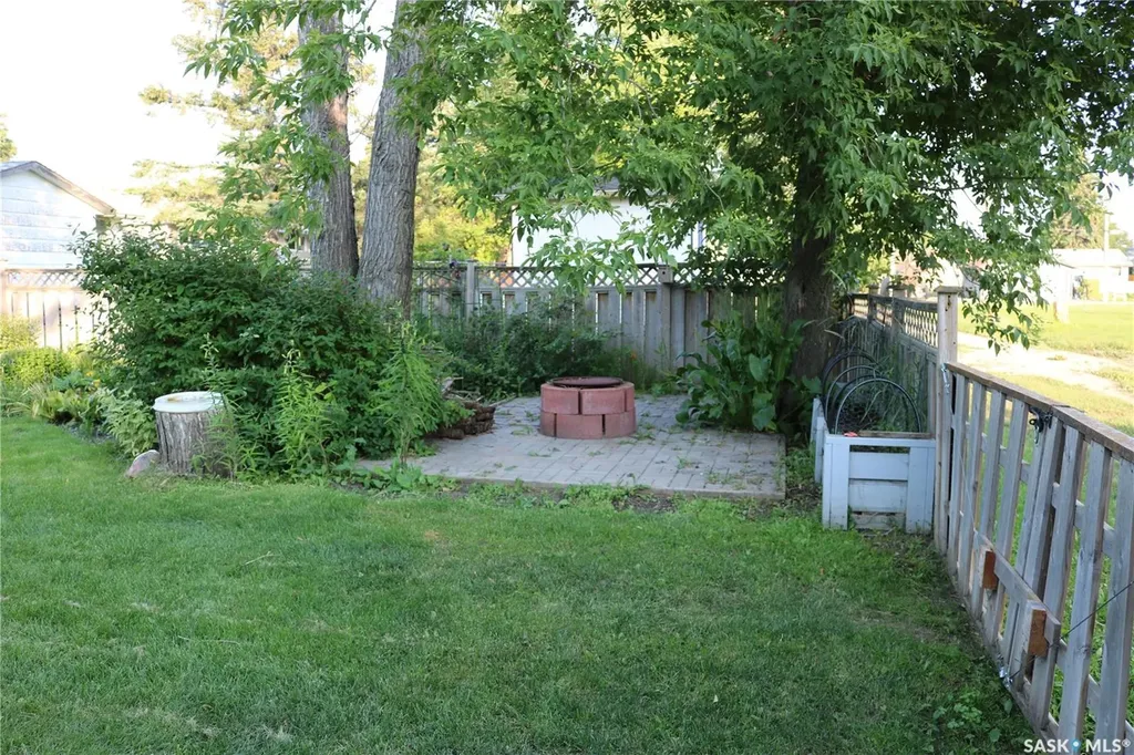 509 Mark Avenue Moosomin SK S0G 3N0