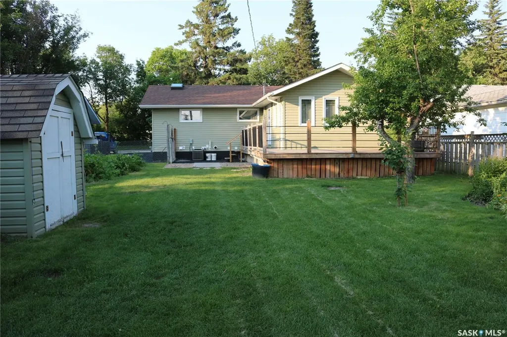 509 Mark Avenue Moosomin SK S0G 3N0