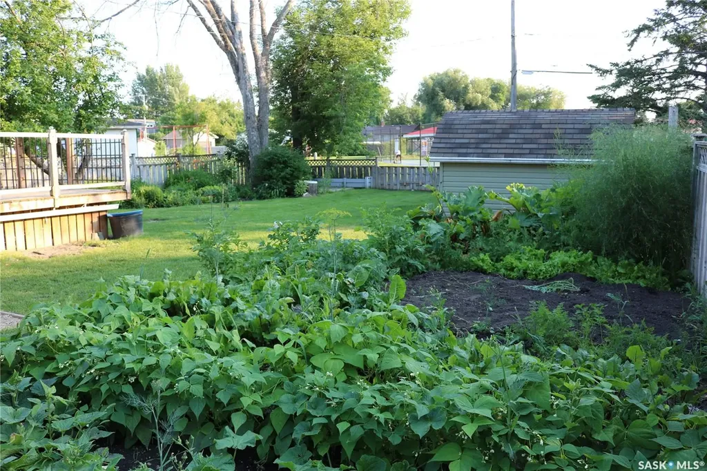 509 Mark Avenue Moosomin SK S0G 3N0