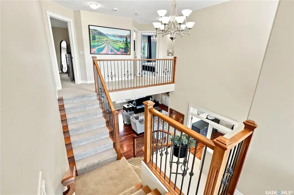718 Brookhurst Lane Saskatoon SK S7V 1G1