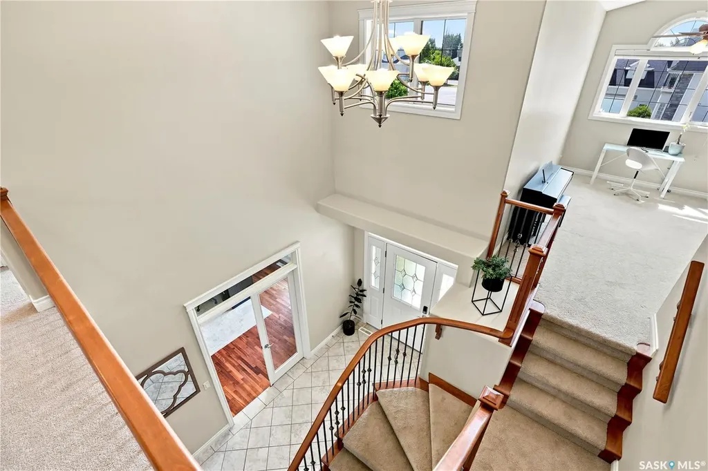 718 Brookhurst Lane Saskatoon SK S7V 1G1