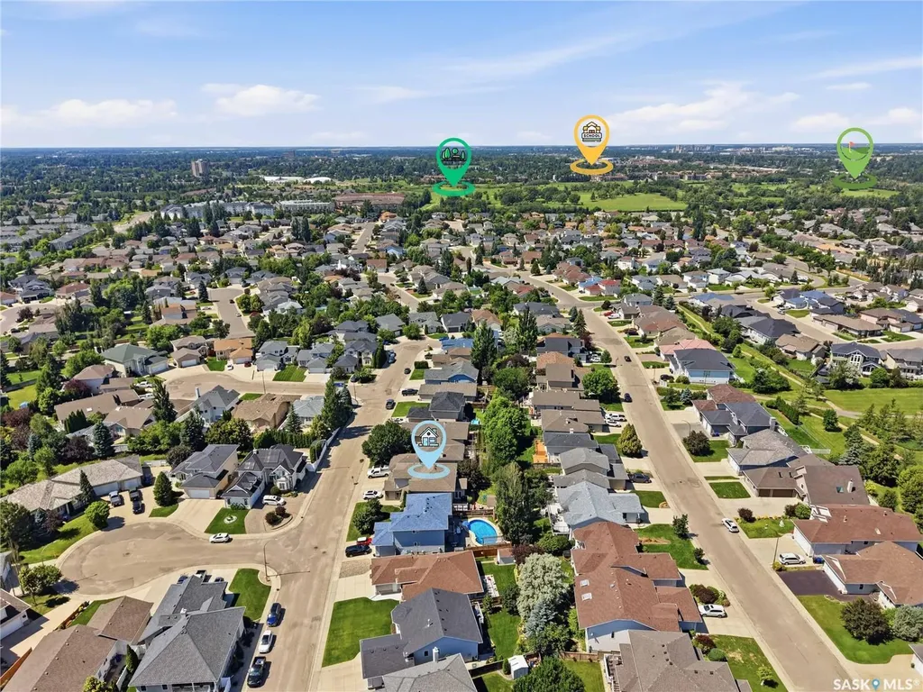 718 Brookhurst Lane Saskatoon SK S7V 1G1