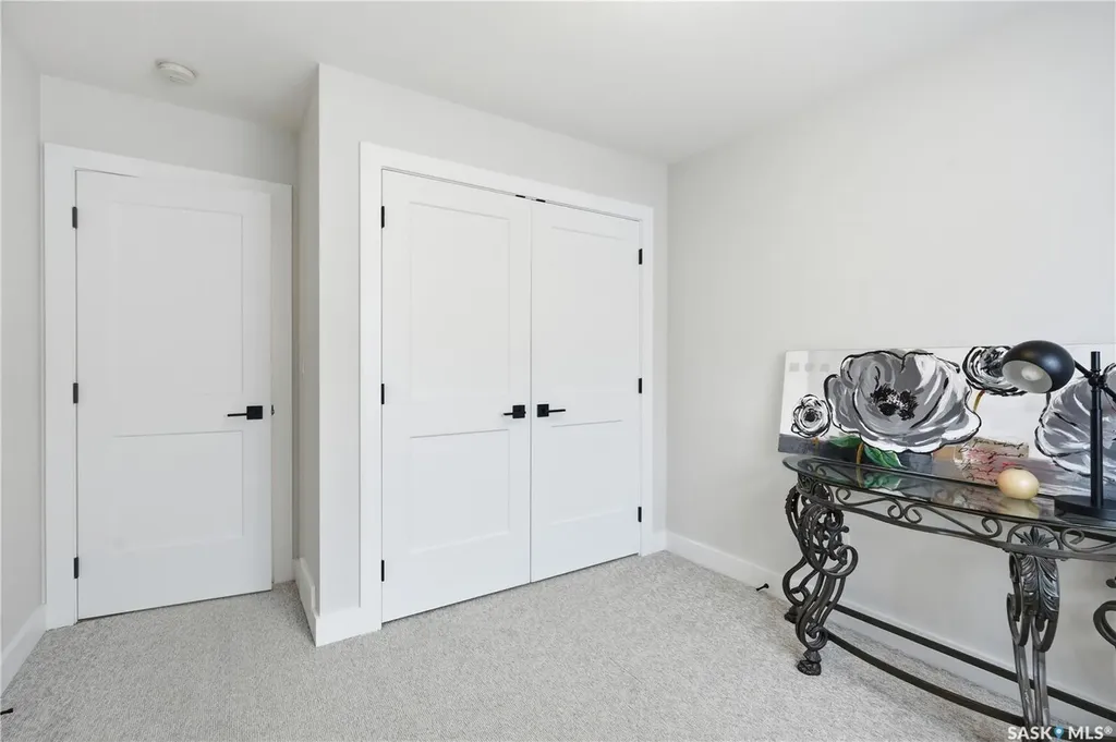 246 Prasad Manor Saskatoon SK S7V 1L4