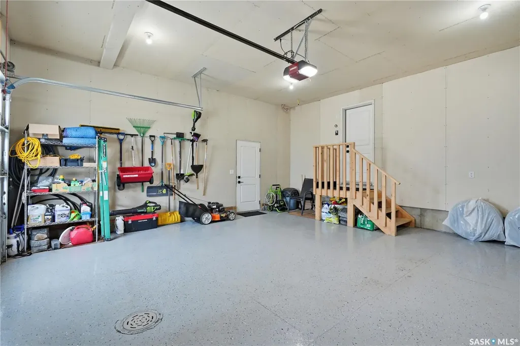 246 Prasad Manor Saskatoon SK S7V 1L4