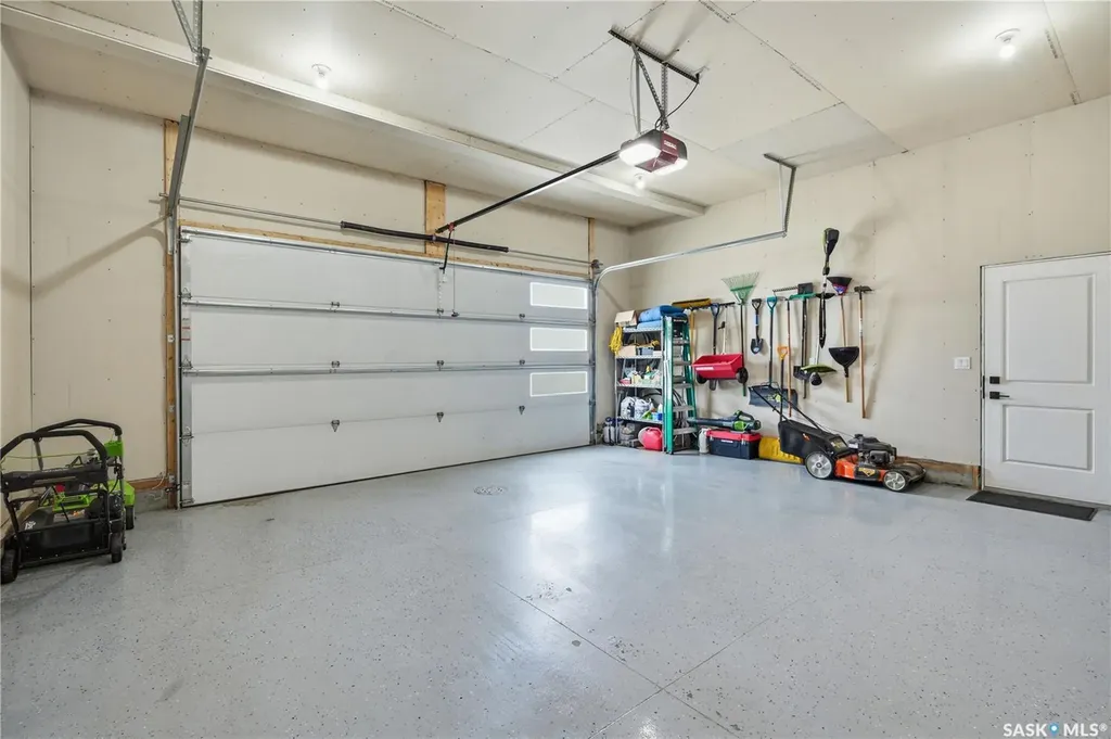 246 Prasad Manor Saskatoon SK S7V 1L4