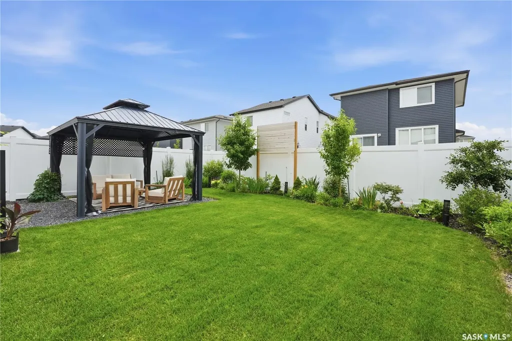 246 Prasad Manor Saskatoon SK S7V 1L4