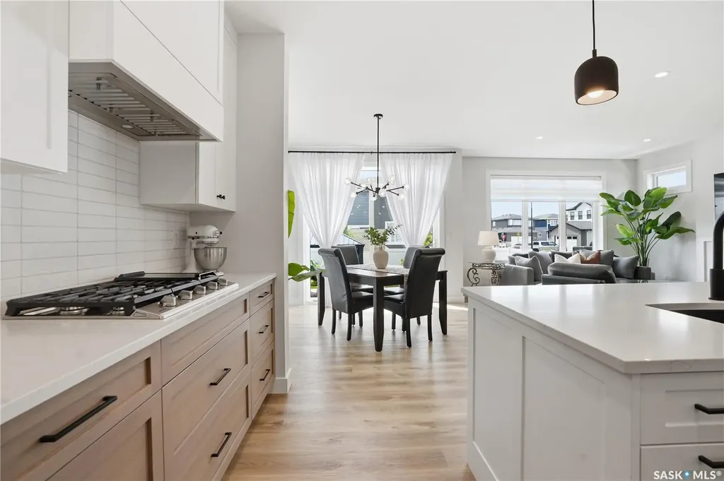 246 Prasad Manor Saskatoon SK S7V 1L4