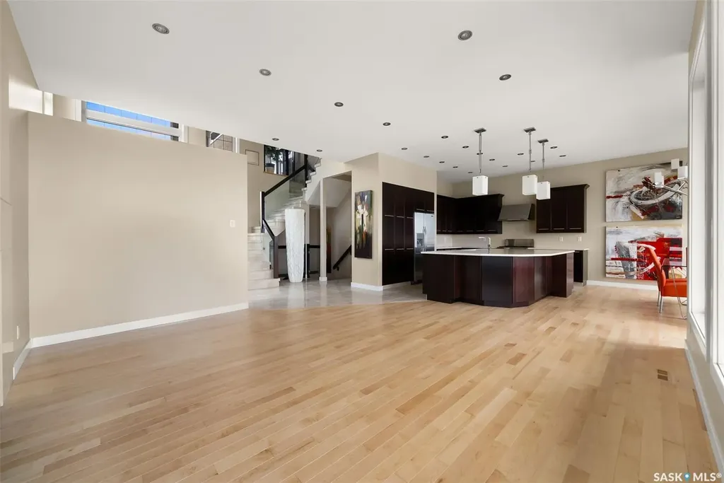 6110 Wascana Court Regina SK S4V 3E7