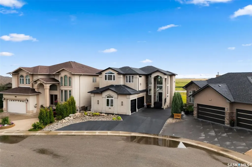 6110 Wascana Court Regina SK S4V 3E7