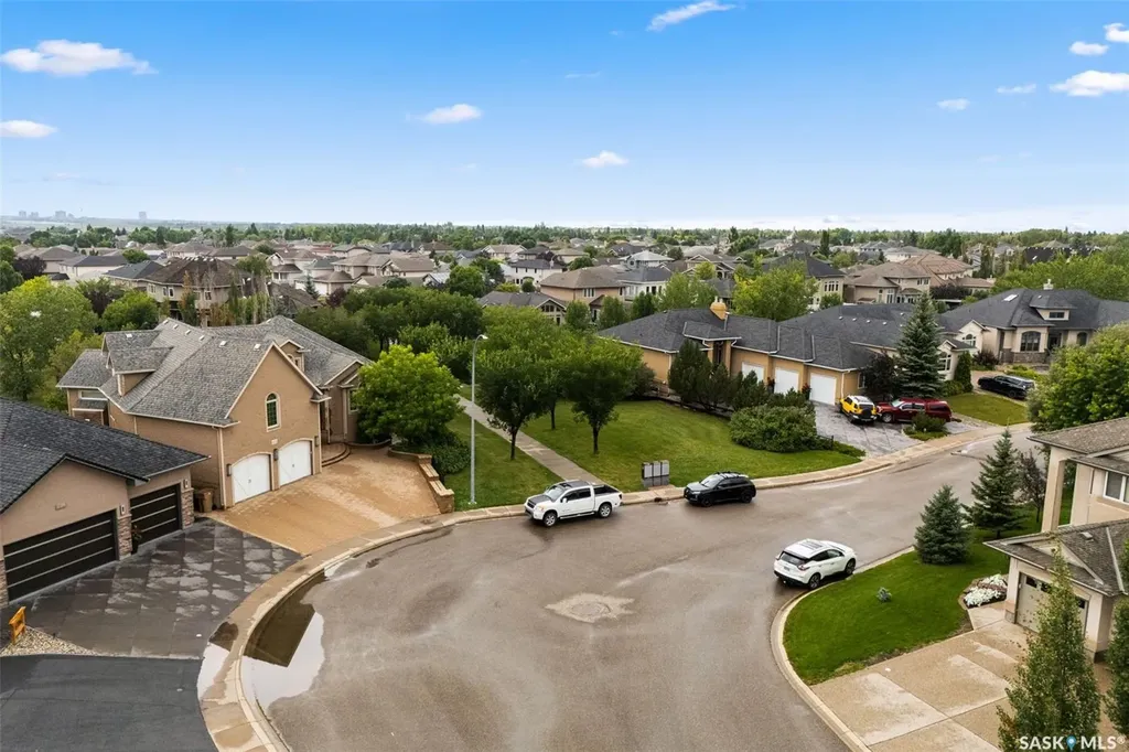 6110 Wascana Court Regina SK S4V 3E7