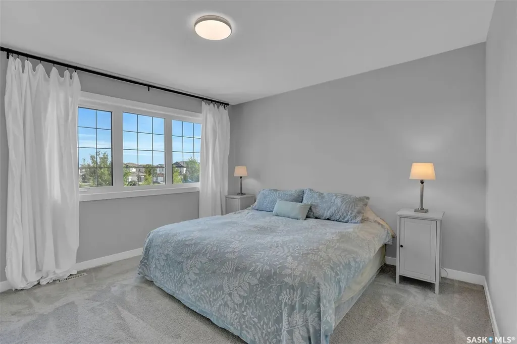 7945 Flax Avenue Regina SK S4Y 0E6