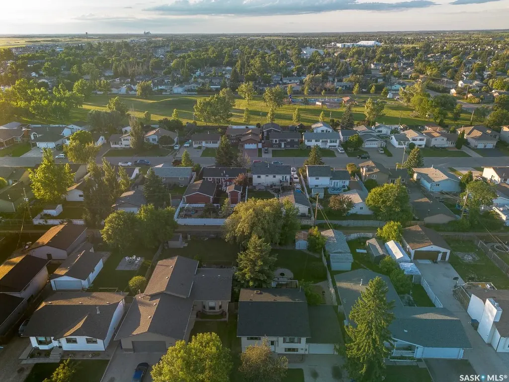 417 Fehr Crescent Martensville SK S0K 2T0