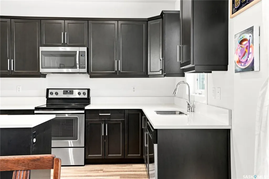 659 Secord Bend Saskatoon SK S7V 0M7
