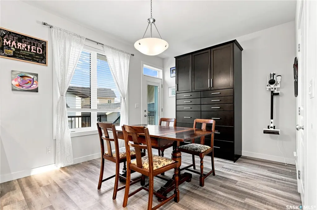 659 Secord Bend Saskatoon SK S7V 0M7