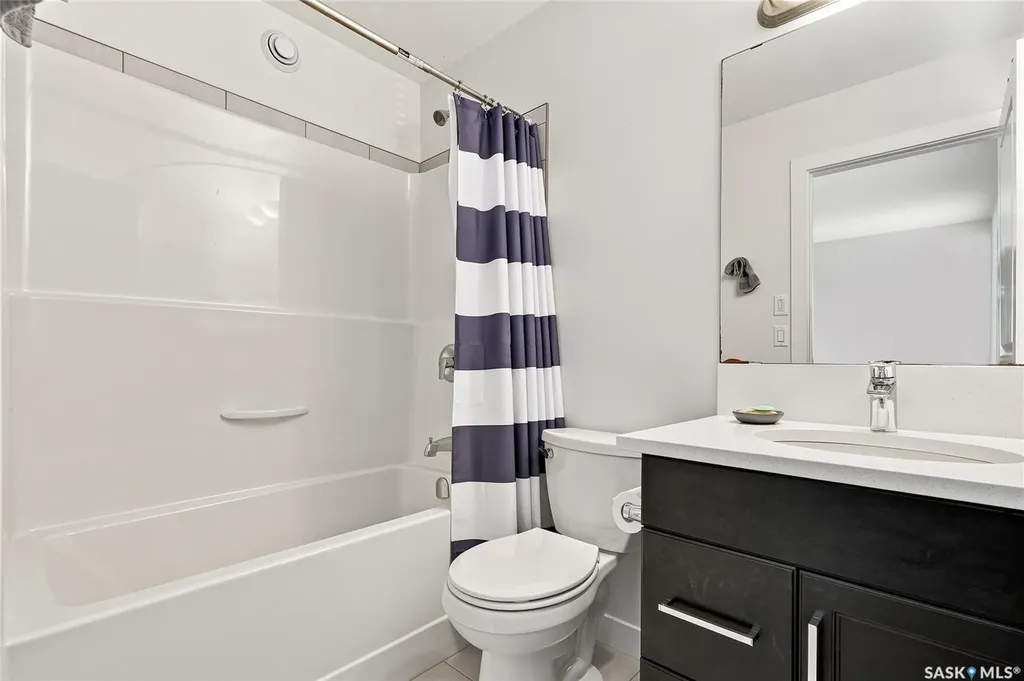 659 Secord Bend Saskatoon SK S7V 0M7