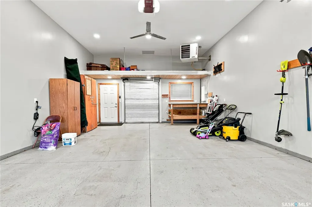 659 Secord Bend Saskatoon SK S7V 0M7