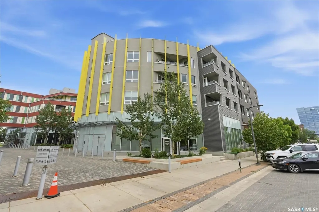 409 B Avenue S Saskatoon SK S7M 5M8