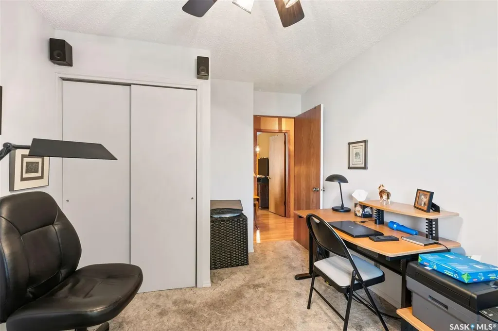 3147 Harding Street Regina SK S4V 1Z1