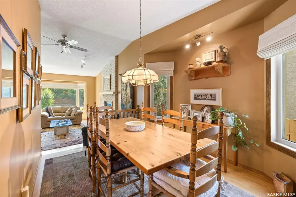 3147 Harding Street Regina SK S4V 1Z1