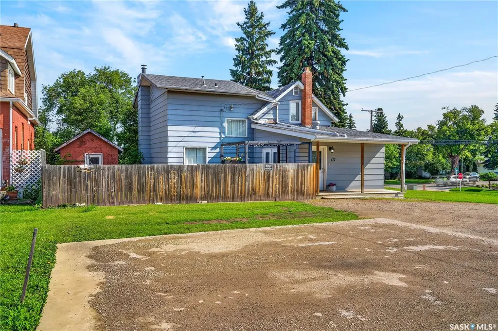 477 22nd Street E Prince Albert SK S6V 1N5