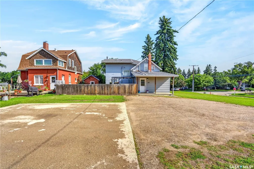 477 22nd Street E Prince Albert SK S6V 1N5