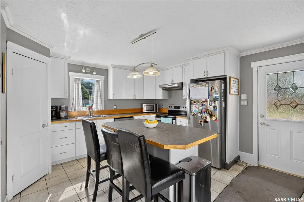 477 22nd Street E Prince Albert SK S6V 1N5