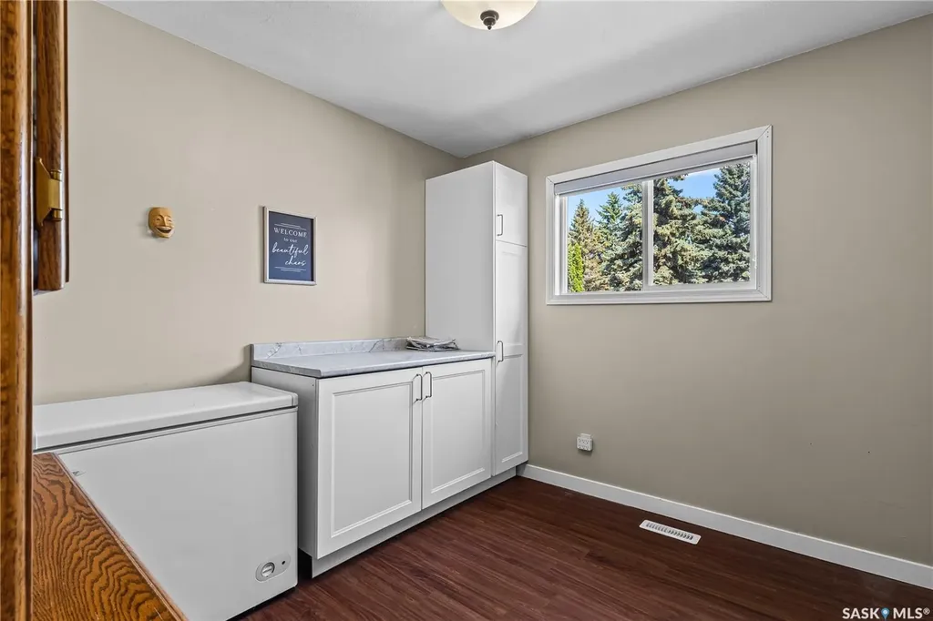 1201 Mckay Drive Prince Albert SK S6V 5V1