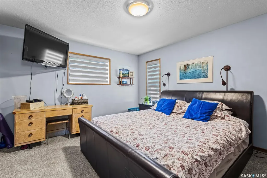 1201 Mckay Drive Prince Albert SK S6V 5V1