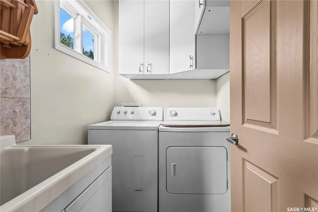 1201 Mckay Drive Prince Albert SK S6V 5V1