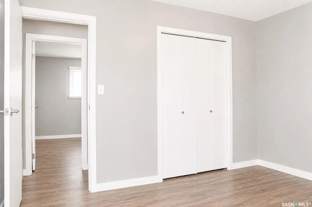 326 3rd Avenue Young SK S0K 4Y0