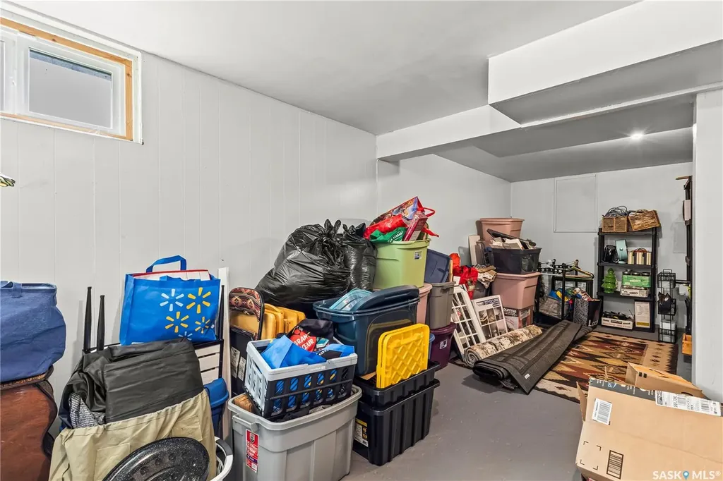 931 4th Street E Prince Albert SK S6V 0K8