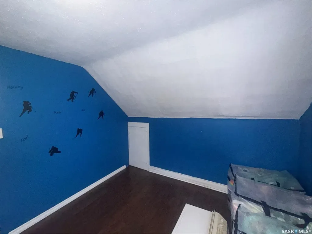 418 4th Avenue E Assiniboia SK S0H 0B0