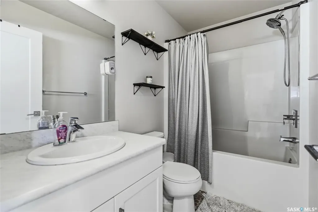 2715 Narcisse Drive Regina SK S4X 0P8