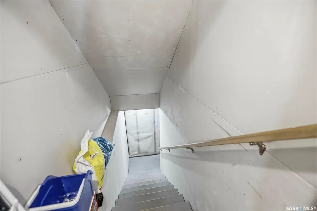 2715 Narcisse Drive Regina SK S4X 0P8