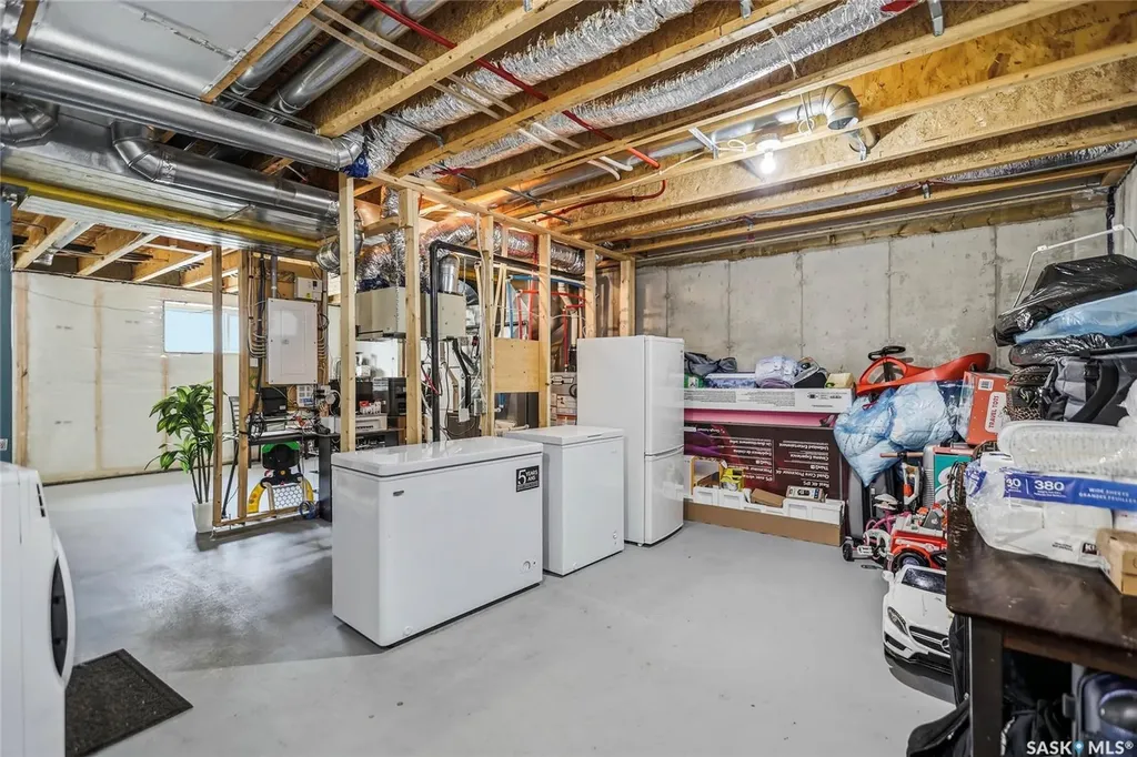 2715 Narcisse Drive Regina SK S4X 0P8
