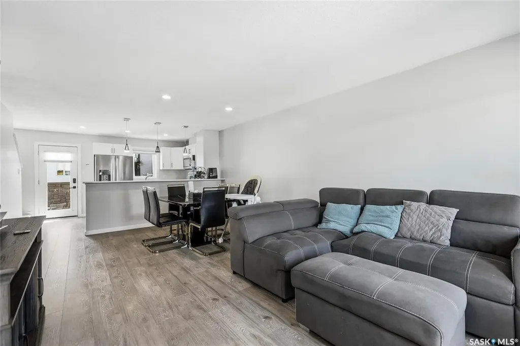 2715 Narcisse Drive Regina SK S4X 0P8