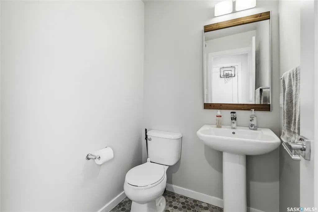 2715 Narcisse Drive Regina SK S4X 0P8