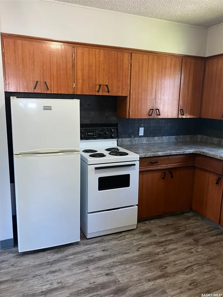 408 6th Avenue NW Ituna SK S0A 1N0